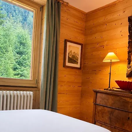 Bright With Balcony And Mont Blanc View 霞慕尼